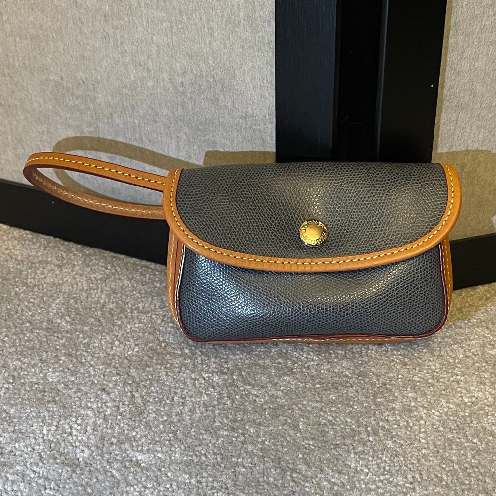 Dooney & Bourke Grey Tan Leather Wallet With Key Ring